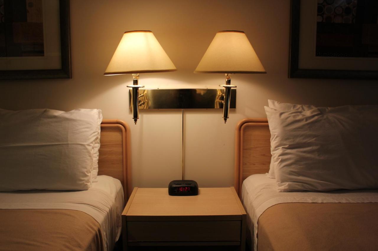 Coronet Hotel Prince Albert Extérieur photo